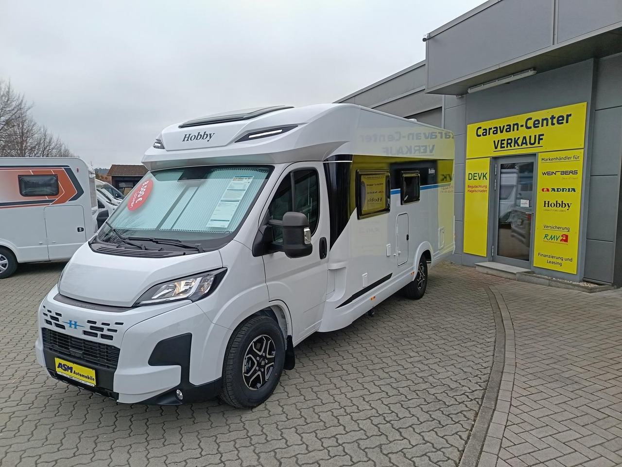 Hobby Ontour T 700 FH*180PS*CAMPERNET*LITHIUM*MARKISE* - Semi-integrated motorhome: picture 4 Hobby Ontour T 700 FH*180PS*CAMPERNET*LITHIUM*MARKISE* - Semi-integrated motorhome: picture 4