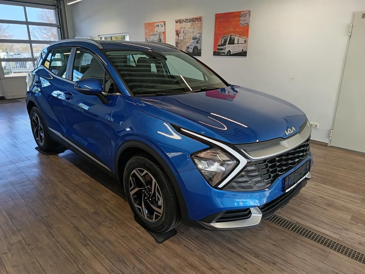 Kia Sportage 1.6 T-GDI DCT Vision*NAVI*LED*R-KAM*DAB - SUV: picture 3 Kia Sportage 1.6 T-GDI DCT Vision*NAVI*LED*R-KAM*DAB - SUV: picture 3