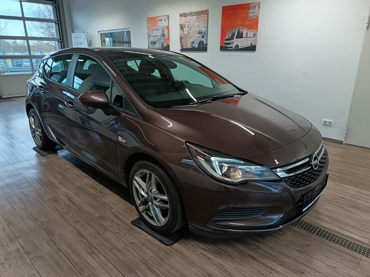 Opel Astra K Lim. 1,0 TURBO 77 kW*TEMP*KLIMA*PDC*SHZ* - Sedan: picture 3 Opel Astra K Lim. 1,0 TURBO 77 kW*TEMP*KLIMA*PDC*SHZ* - Sedan: picture 3