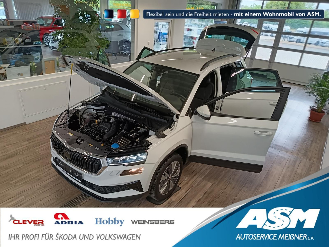 Skoda Karoq Style 1,5TSI DSG*AHK-VORBER*NAVI*LED*R-KAM - SUV: picture 1 Skoda Karoq Style 1,5TSI DSG*AHK-VORBER*NAVI*LED*R-KAM - SUV: picture 1