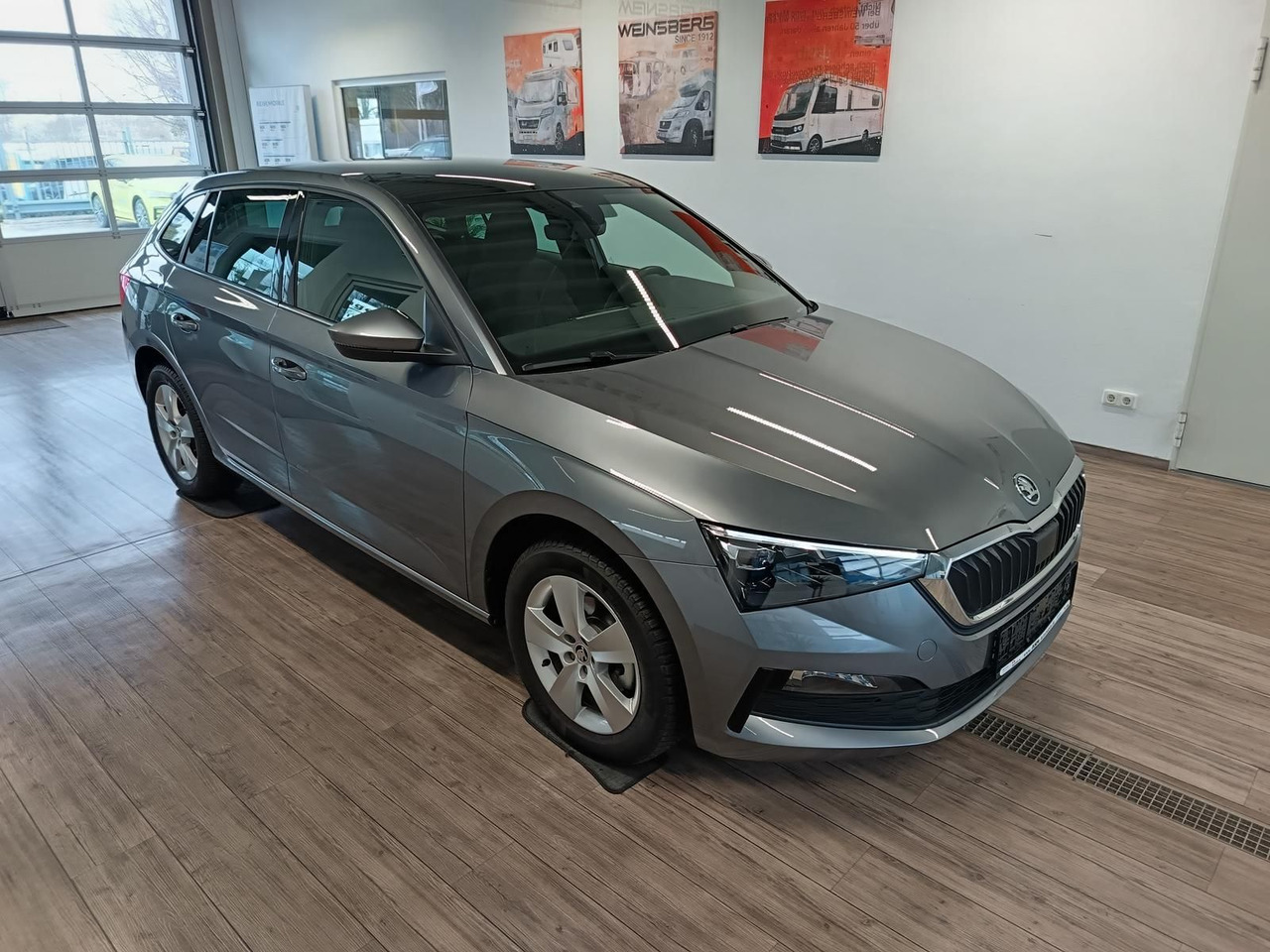 Skoda Scala Style 1,5 TSI DSG*PANO*LED*DAB*ALLWETTER* - Sedan: picture 3 Skoda Scala Style 1,5 TSI DSG*PANO*LED*DAB*ALLWETTER* - Sedan: picture 3