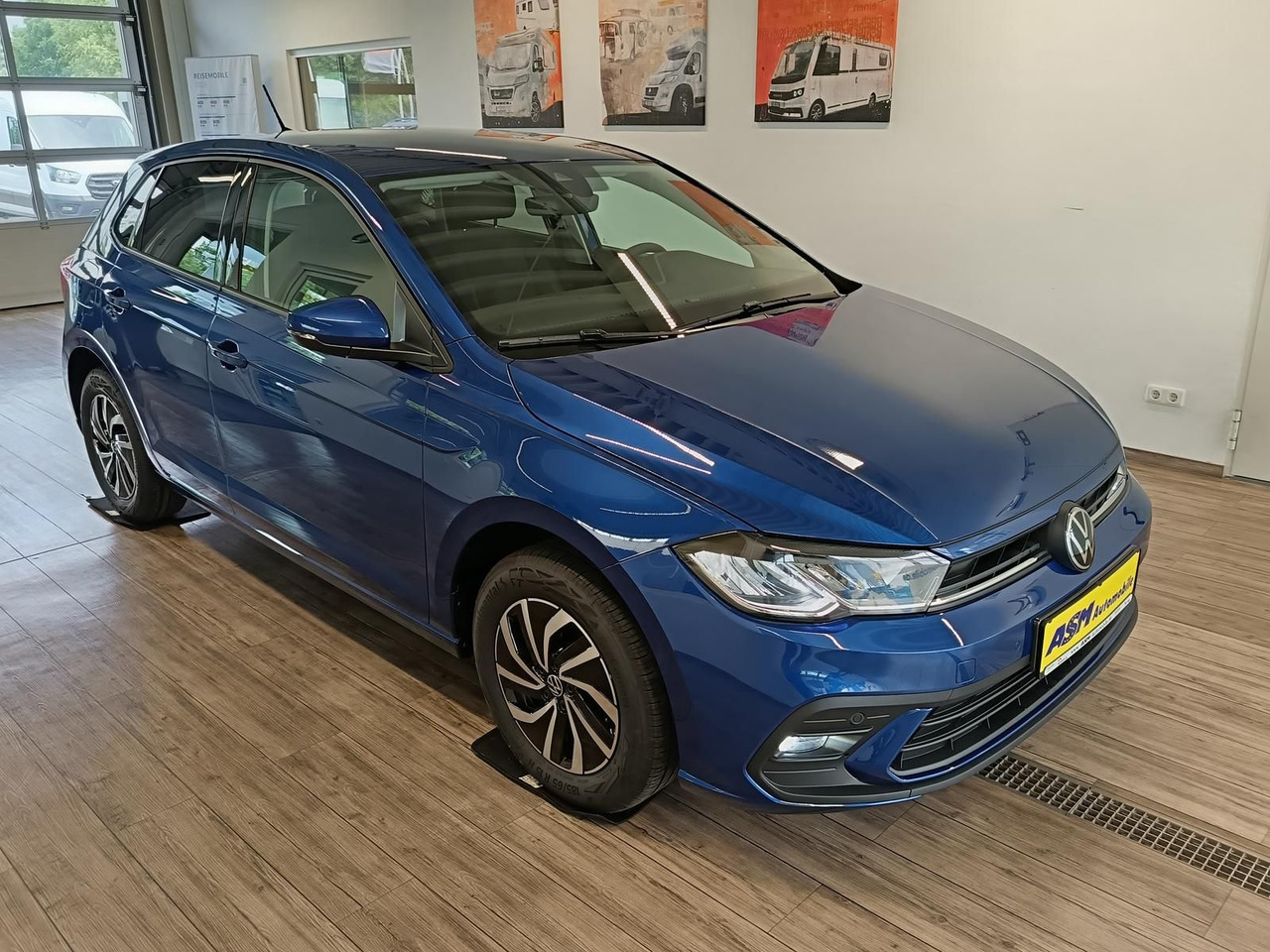 Volkswagen Polo Life 1.0 TSI 70kW DSG*LED*ACC*R-KAM*DAB*PDC - Car: picture 3 Volkswagen Polo Life 1.0 TSI 70kW DSG*LED*ACC*R-KAM*DAB*PDC - Car: picture 3
