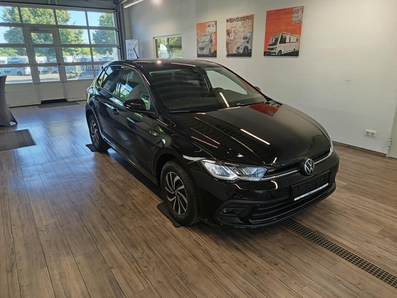 Volkswagen Polo Life 1.0 TSI 70kW DSG*LED*ACC*R-KAM*DAB*PDC - Car: picture 3 Volkswagen Polo Life 1.0 TSI 70kW DSG*LED*ACC*R-KAM*DAB*PDC - Car: picture 3