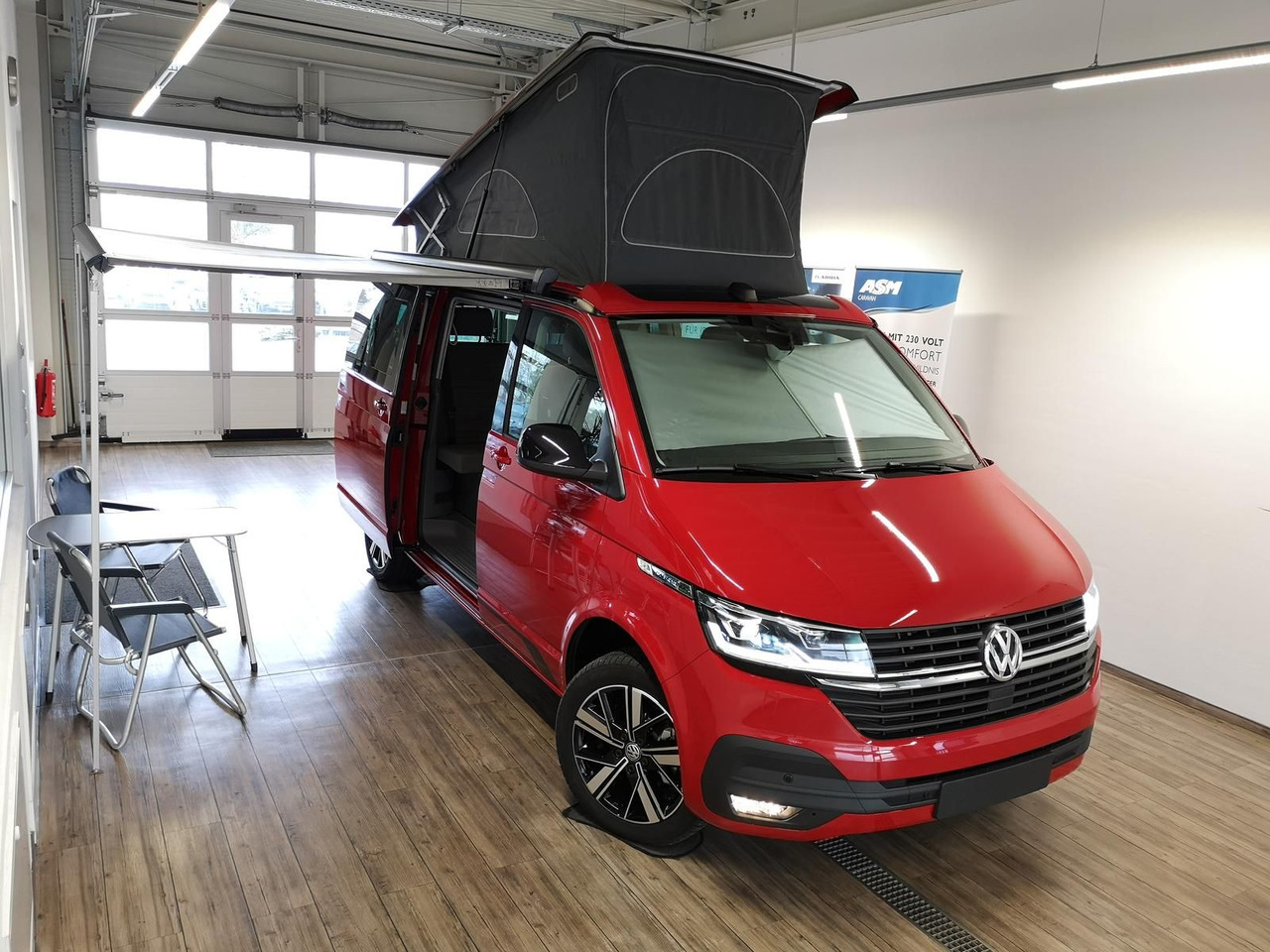 Volkswagen T6.1 California Coast DSG*SONDERZINSAKTION 3,99% - Camper van: picture 2 Volkswagen T6.1 California Coast DSG*SONDERZINSAKTION 3,99% - Camper van: picture 2