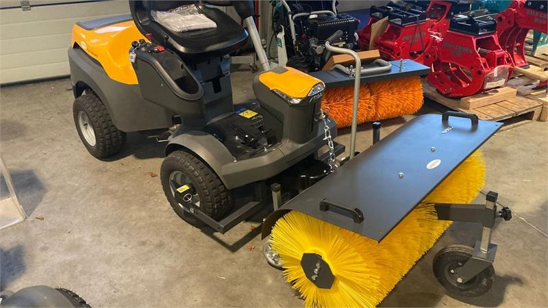 Stiga Park 700 WX 100 cm fejemaskine - Agricultural machinery: picture 1 Stiga Park 700 WX 100 cm fejemaskine - Agricultural machinery: picture 1