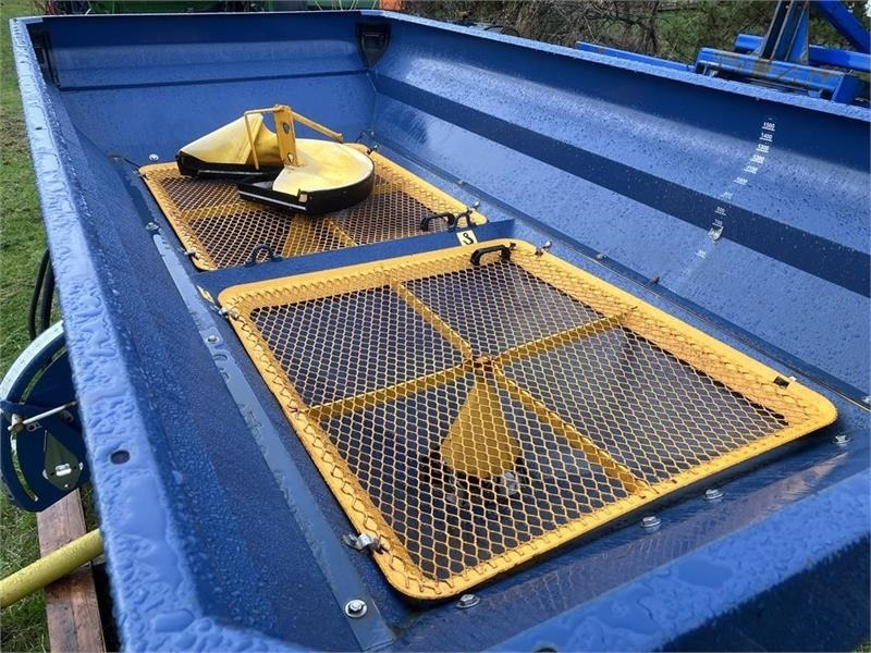 Bogballe M2 Med Calibrator Uniq - Manure spreader: picture 3 Bogballe M2 Med Calibrator Uniq - Manure spreader: picture 3