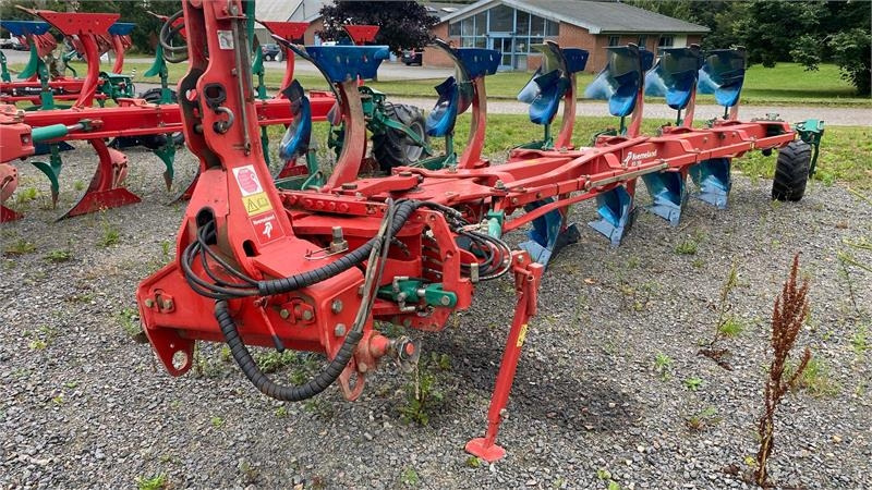 Kverneland EG 100-300-28 - Plow: picture 1 Kverneland EG 100-300-28 - Plow: picture 1