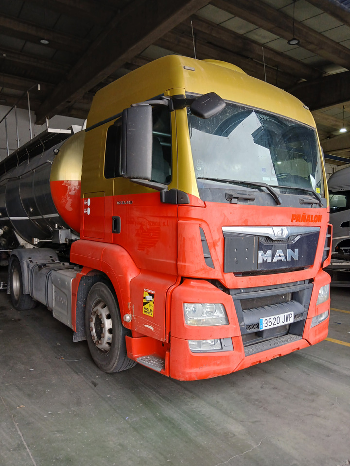 MAN TGS 18.440 - Tractor unit: picture 1 MAN TGS 18.440 - Tractor unit: picture 1