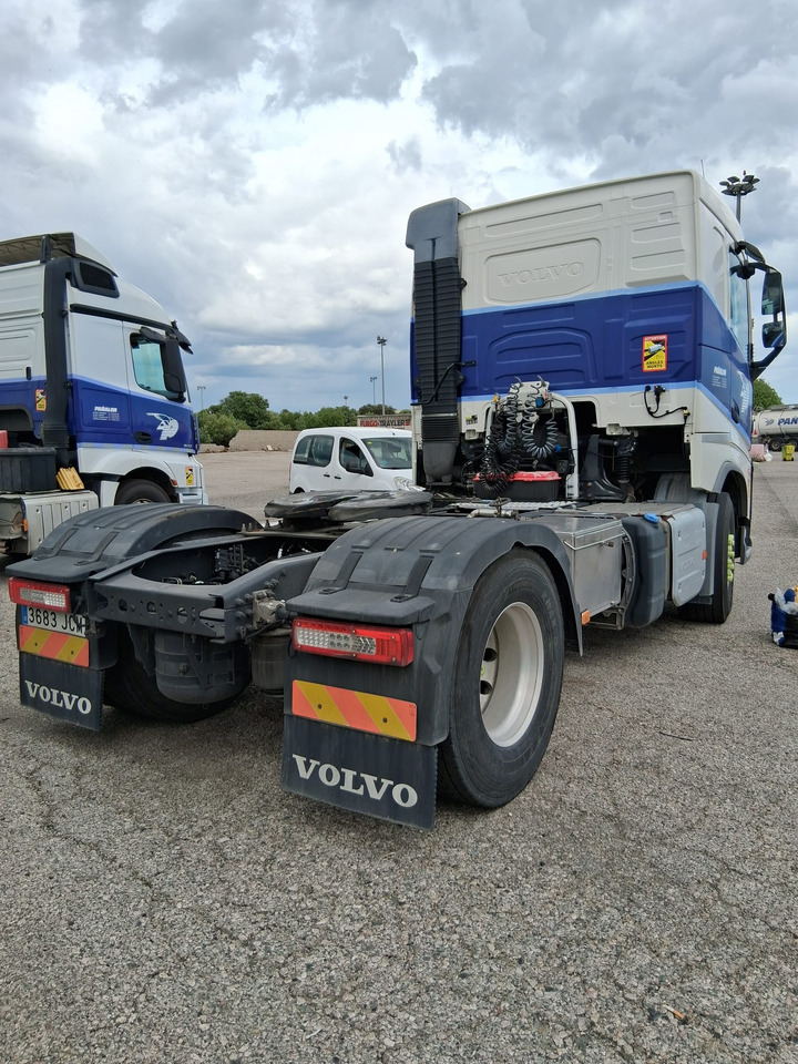 Volvo FH12 - Tractor unit: picture 4 Volvo FH12 - Tractor unit: picture 4