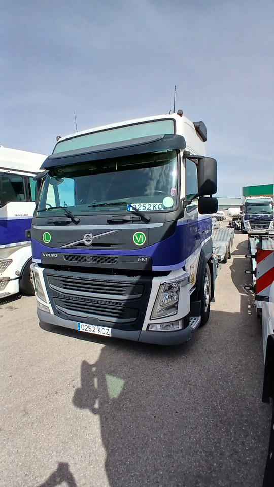 VOLVO FM 42 B3 500 - Cab chassis truck: picture 2 VOLVO FM 42 B3 500 - Cab chassis truck: picture 2