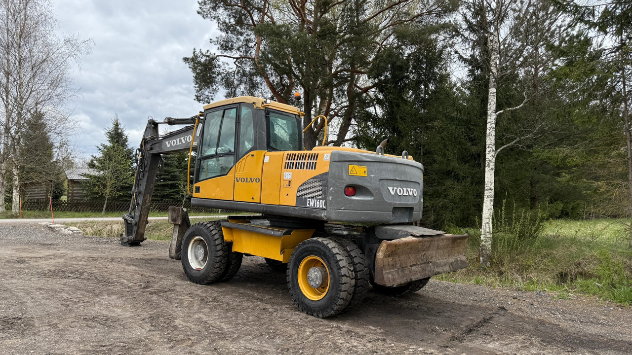 VOLVO EW160C - Wheel excavator: picture 3 VOLVO EW160C - Wheel excavator: picture 3