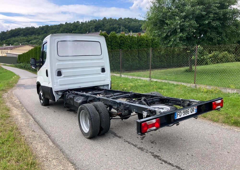 Iveco DAILY 35C14 ramo do zabudowy kiper wywrotka - Cab chassis truck: picture 4 Iveco DAILY 35C14 ramo do zabudowy kiper wywrotka - Cab chassis truck: picture 4