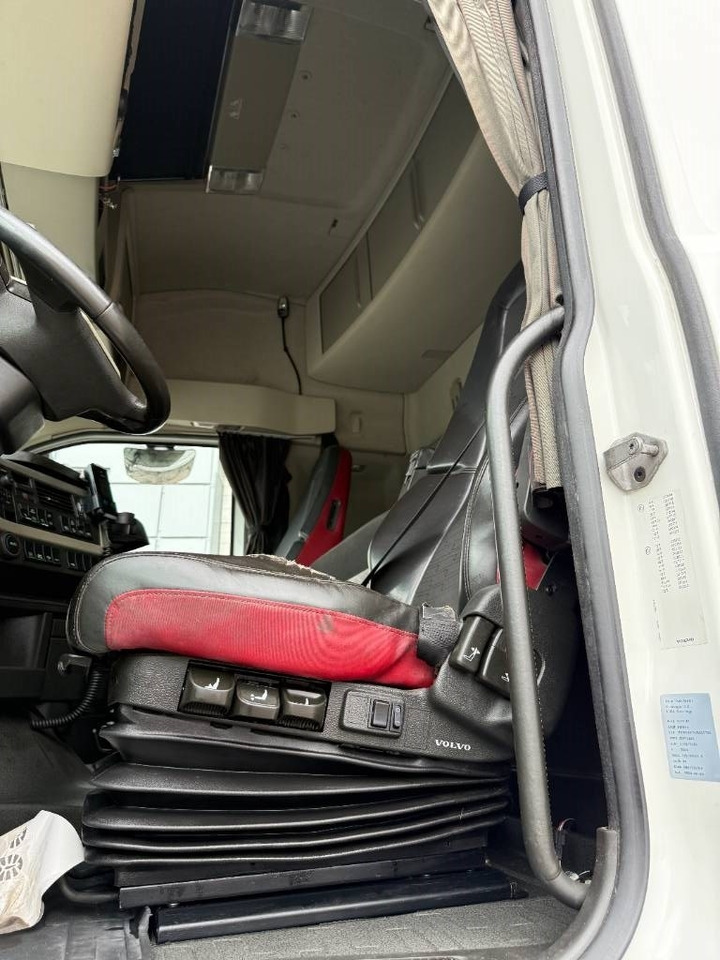 Tractor unit Volvo FH 6*2 med hydraulik: picture 8 Tractor unit Volvo FH 6*2 med hydraulik: picture 8