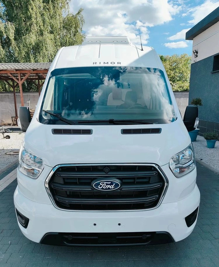 FORD Rimor NEW Ford Van 238 Truma Diesel Roller Shutters Remis AUTOMAT - Camper van: picture 2 FORD Rimor NEW Ford Van 238 Truma Diesel Roller Shutters Remis AUTOMAT - Camper van: picture 2