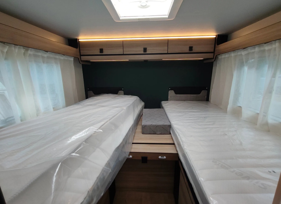 Leasing of RIMOR Rimor KILIG 95 Plus NEW Retrofitted 5 Passenger Winter Camera Navigation RIMOR Rimor KILIG 95 Plus NEW Retrofitted 5 Passenger Winter Camera Navigation: picture 20