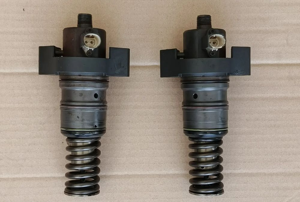 DAF XF 106 EURO 6 MX13 POMPA PALIWA UPEC - Engine for Truck: picture 1 DAF XF 106 EURO 6 MX13 POMPA PALIWA UPEC - Engine for Truck: picture 1