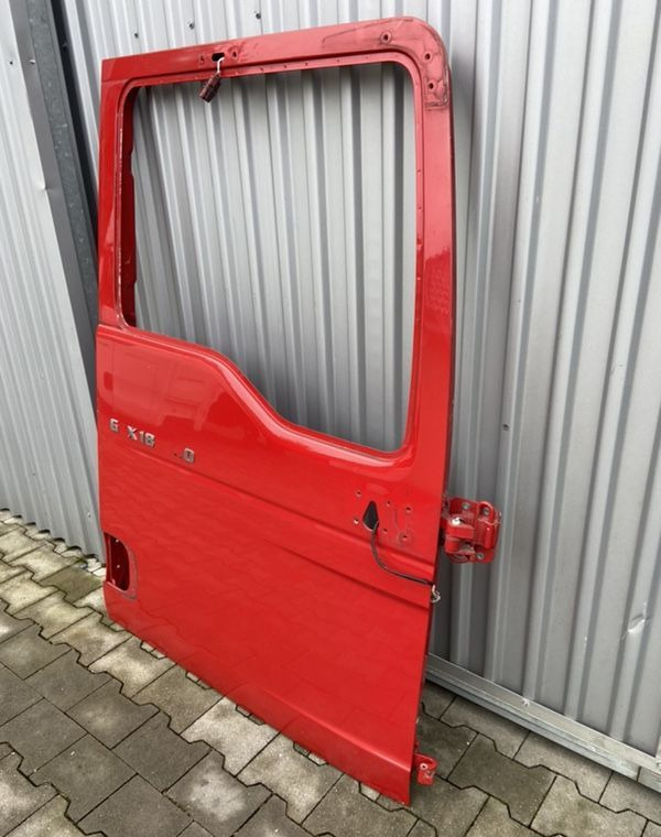 Drzwi prawe MAN TGX euro 6 XXL XLX XL - Door and parts for Truck: picture 2 Drzwi prawe MAN TGX euro 6 XXL XLX XL - Door and parts for Truck: picture 2