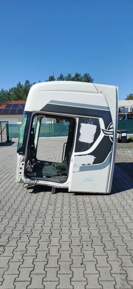 KABINA SCANIA S - Cab for Truck: picture 3 KABINA SCANIA S - Cab for Truck: picture 3