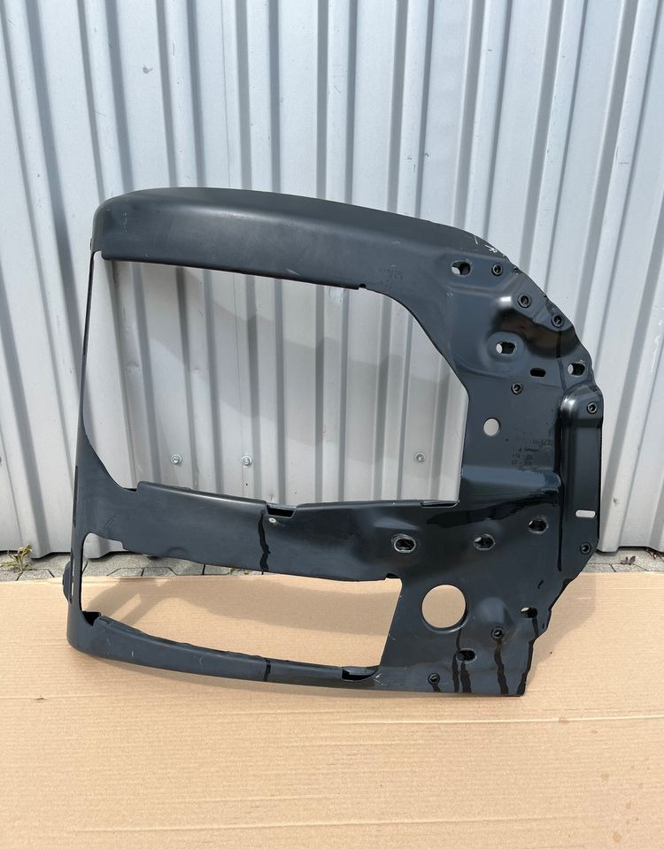 Mocowanie lampy MAN TGS TG3 euro 6 ramka okular - Body and exterior for Truck: picture 1 Mocowanie lampy MAN TGS TG3 euro 6 ramka okular - Body and exterior for Truck: picture 1