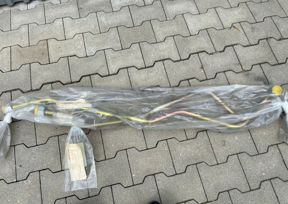 Przewód hydrauliczny rura waż MAN TGX TGS NOWY - Fuel system for Truck: picture 1 Przewód hydrauliczny rura waż MAN TGX TGS NOWY - Fuel system for Truck: picture 1