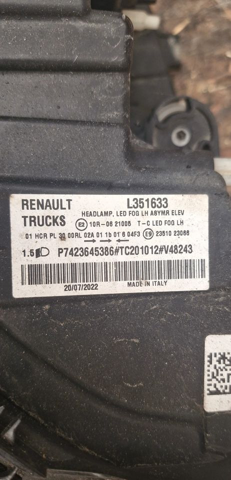 RENAULT GAMA T EVO LAMPA PRZEDNIA LEWA - Lights/ Lighting: picture 3 RENAULT GAMA T EVO LAMPA PRZEDNIA LEWA - Lights/ Lighting: picture 3