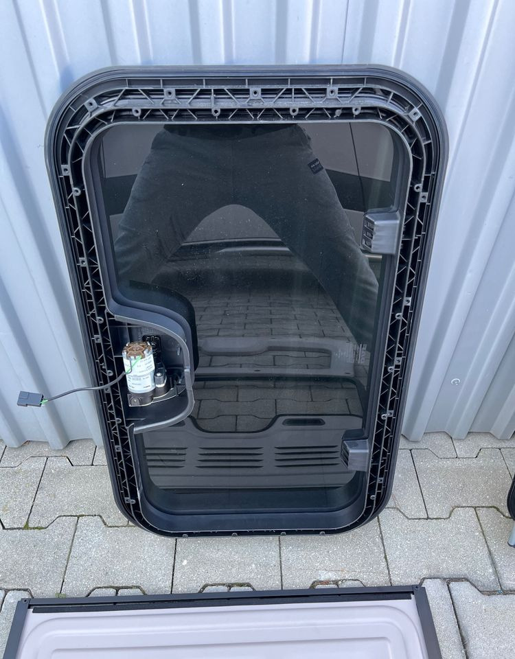 Szyberdach DAF XF Space cab kompletny jak NOWY - Body and exterior for Truck: picture 3 Szyberdach DAF XF Space cab kompletny jak NOWY - Body and exterior for Truck: picture 3