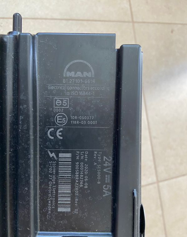 Tachograf cyfrowy MAN TGX TGS TGL euro 6 SE5000-8 - Tachograph for Truck: picture 2 Tachograf cyfrowy MAN TGX TGS TGL euro 6 SE5000-8 - Tachograph for Truck: picture 2