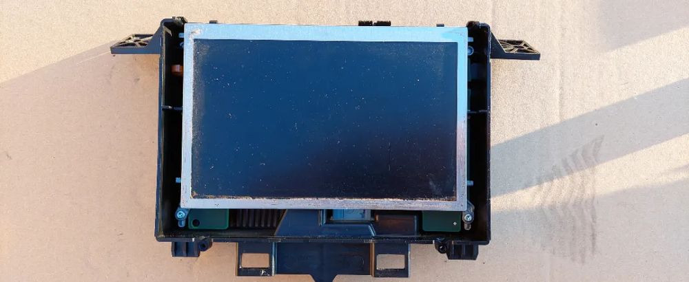 VOLVO FH4 RADIO WYŚWIETLACZ PANEL - Cab and interior for Truck: picture 1 VOLVO FH4 RADIO WYŚWIETLACZ PANEL - Cab and interior for Truck: picture 1