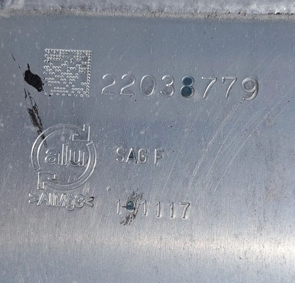 ZBIORNIK PALIWA VOLVO FH 4 RENAULT GAMA T - Fuel tank: picture 5 ZBIORNIK PALIWA VOLVO FH 4 RENAULT GAMA T - Fuel tank: picture 5