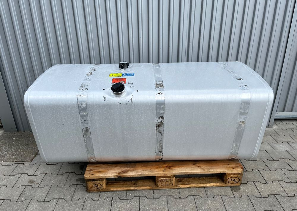 Zbiornik Scania 700 litrów bak - Fuel system for Truck: picture 1 Zbiornik Scania 700 litrów bak - Fuel system for Truck: picture 1