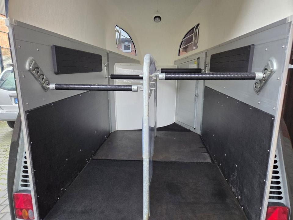 Böckmann Pferdeanhänger Champion R SaKa. WCF-Fahrwerk 100 km/h - Horse trailer: picture 5 Böckmann Pferdeanhänger Champion R SaKa. WCF-Fahrwerk 100 km/h - Horse trailer: picture 5