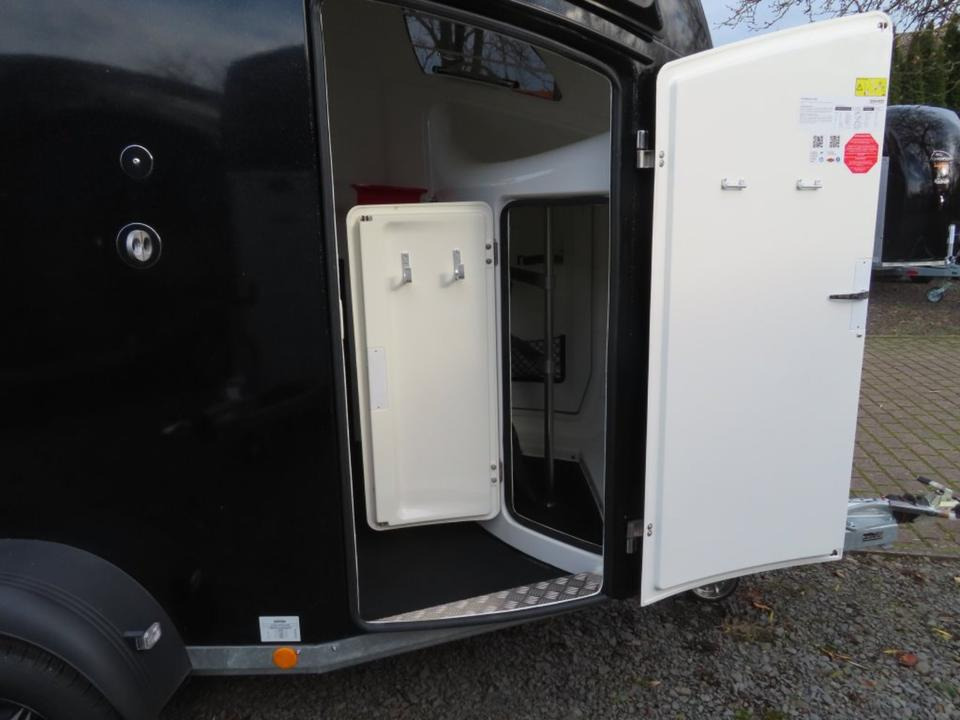 Horse trailer Pferdeanhänger Böckmann, Master, Aluräder, Sattelk.100 Km/h: picture 17