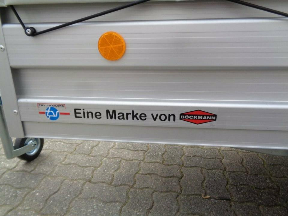 Pkw Anhänger, 750 kg, Alu Plane und Spriegel 100 km/h - Car trailer: picture 5 Pkw Anhänger, 750 kg, Alu Plane und Spriegel 100 km/h - Car trailer: picture 5