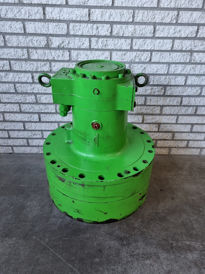 Sennebogen 850 C series Linde swing gear l - Swing motor for Construction machinery: picture 1 Sennebogen 850 C series Linde swing gear l - Swing motor for Construction machinery: picture 1