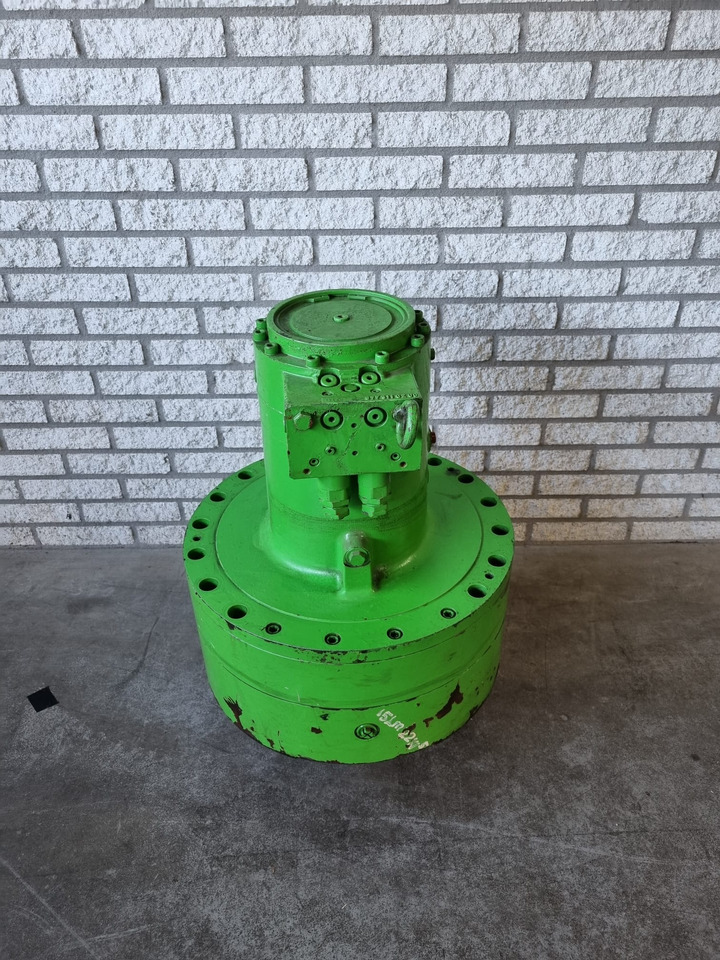 Sennebogen 850 C series Linde swing gear l - Swing motor for Construction machinery: picture 2 Sennebogen 850 C series Linde swing gear l - Swing motor for Construction machinery: picture 2