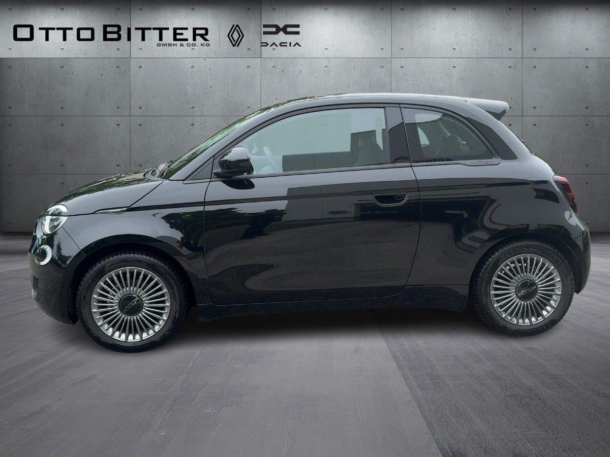 Fiat 500e Icon Elektro 16"ALU/NAVI/SCHNELLADER-50KW - Sedan: picture 2 Fiat 500e Icon Elektro 16"ALU/NAVI/SCHNELLADER-50KW - Sedan: picture 2
