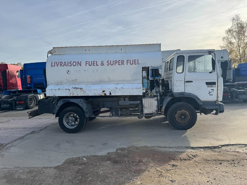 Renault S 150 SUSPENSION LAMES / 7000 L / POMPE & BOITE MANUELLE / CAMION FRANCAIS!!!) - Tank truck: picture 4 Renault S 150 SUSPENSION LAMES / 7000 L / POMPE & BOITE MANUELLE / CAMION FRANCAIS!!!) - Tank truck: picture 4