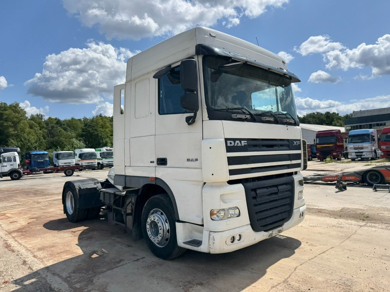 DAF 105 XF 460 Space Cab (BOITE MANUELLE / MANUAL GEARBOX) - Tractor unit: picture 3 DAF 105 XF 460 Space Cab (BOITE MANUELLE / MANUAL GEARBOX) - Tractor unit: picture 3