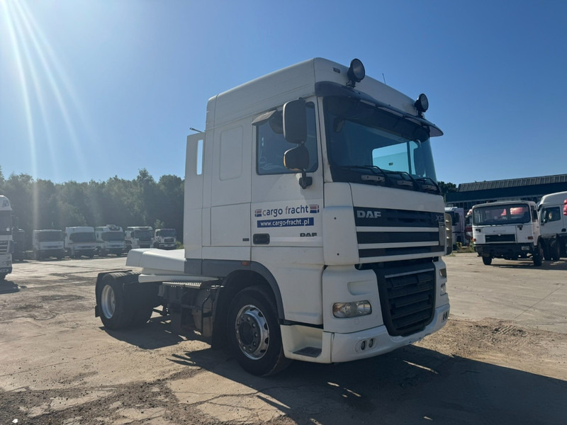 DAF 105 XF 460 Space Cab (MANUAL GEARBOX / BOITE MANUELLE) - Tractor unit: picture 3 DAF 105 XF 460 Space Cab (MANUAL GEARBOX / BOITE MANUELLE) - Tractor unit: picture 3