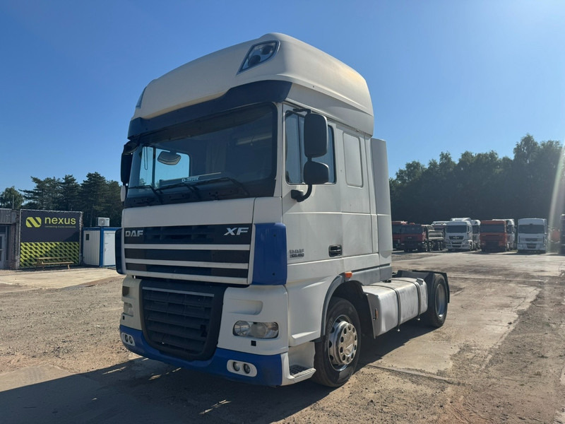 DAF 105 XF 460 Super Space Cab (GOOD CONDITION / BON ETAT) - Tractor unit: picture 1 DAF 105 XF 460 Super Space Cab (GOOD CONDITION / BON ETAT) - Tractor unit: picture 1