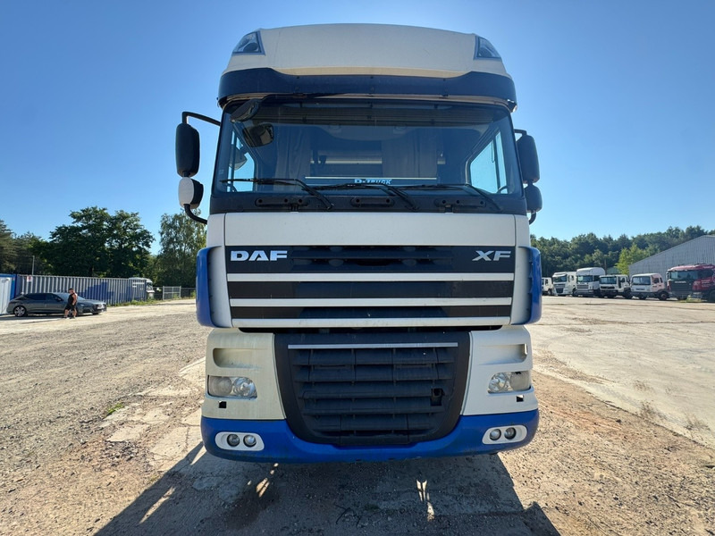 DAF 105 XF 460 Super Space Cab (GOOD CONDITION / BON ETAT) - Tractor unit: picture 2 DAF 105 XF 460 Super Space Cab (GOOD CONDITION / BON ETAT) - Tractor unit: picture 2