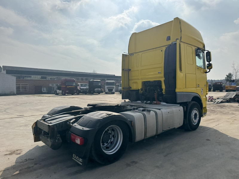 DAF 106 XF 460 Super Space Cab (MANUAL GEARBOX / BOITE MANUELLE / EURO 6) - Tractor unit: picture 5 DAF 106 XF 460 Super Space Cab (MANUAL GEARBOX / BOITE MANUELLE / EURO 6) - Tractor unit: picture 5