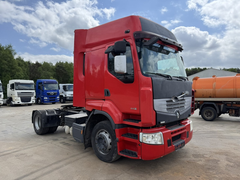 Renault Premium 440 DXI (MANUAL GEARBOX / BOITE MANUELLE) - Tractor unit: picture 3 Renault Premium 440 DXI (MANUAL GEARBOX / BOITE MANUELLE) - Tractor unit: picture 3
