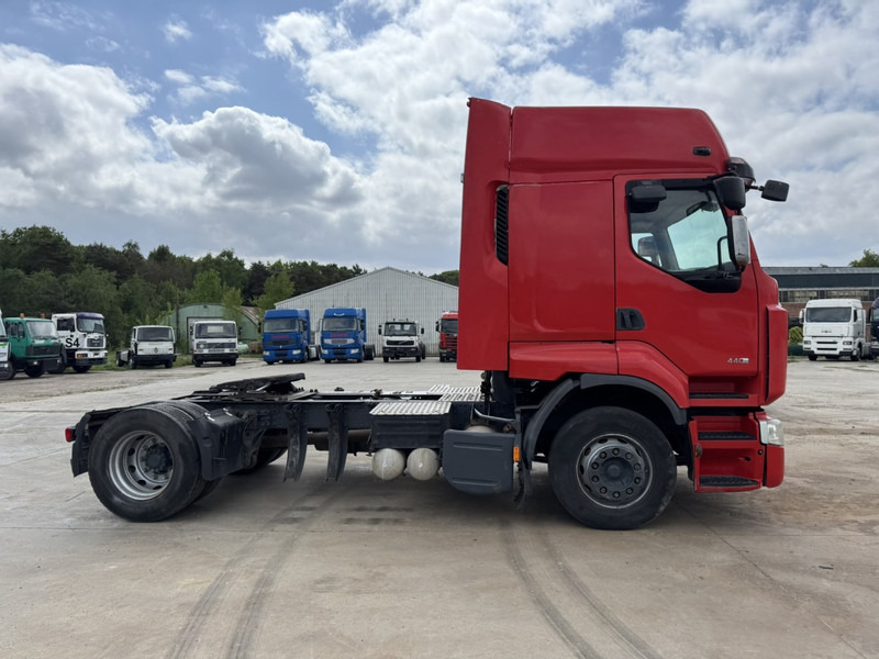 Renault Premium 440 DXI (MANUAL GEARBOX / BOITE MANUELLE) - Tractor unit: picture 4 Renault Premium 440 DXI (MANUAL GEARBOX / BOITE MANUELLE) - Tractor unit: picture 4