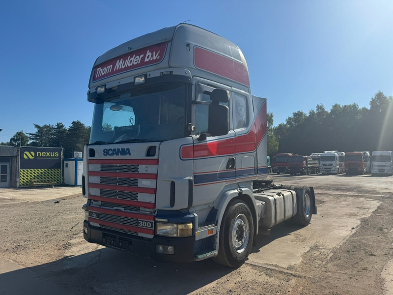 Scania 114 - 380 Topline (MANUAL GEARBOX / BOITE MANUELLE) - Tractor unit: picture 1 Scania 114 - 380 Topline (MANUAL GEARBOX / BOITE MANUELLE) - Tractor unit: picture 1