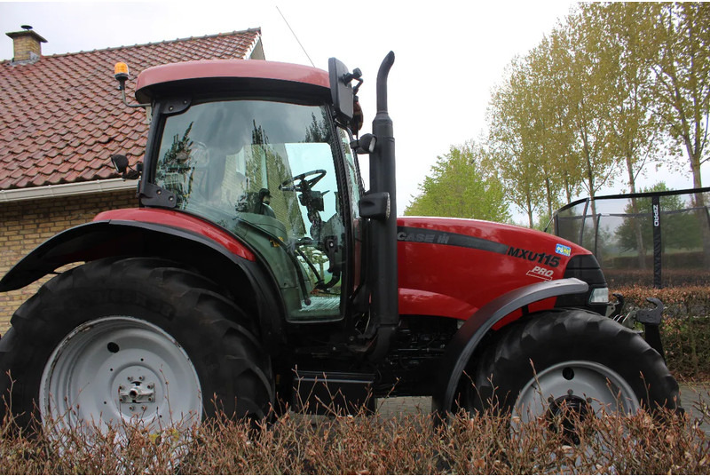 Case IH MXU 115 MXU 115 Fronthef en front Pto - Farm tractor: picture 3 Case IH MXU 115 MXU 115 Fronthef en front Pto - Farm tractor: picture 3