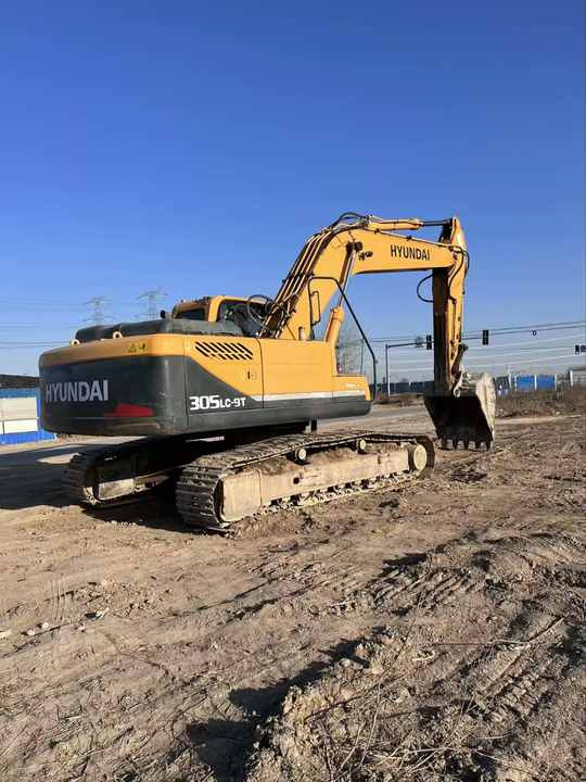 100% Original Korea Brand hyundai 305-9 Excavator 30tons Excavator in Stock for Sale Hyundai 220 225 305 Excavator Low Price - Excavator: picture 2 100% Original Korea Brand hyundai 305-9 Excavator 30tons Excavator in Stock for Sale Hyundai 220 225 305 Excavator Low Price - Excavator: picture 2