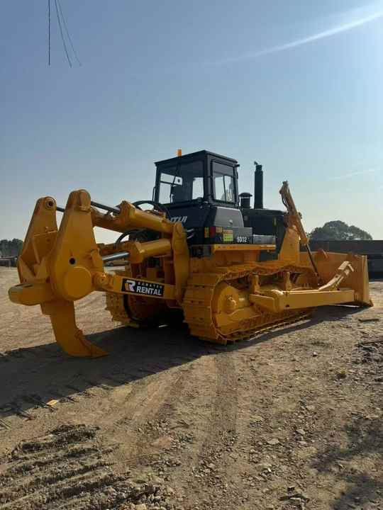 Bulldozer 90% new china hydraulic shantui sd32 bulldozer excellent performance used shantui sd32 sd22 crawler bulldozer for sale: picture 6