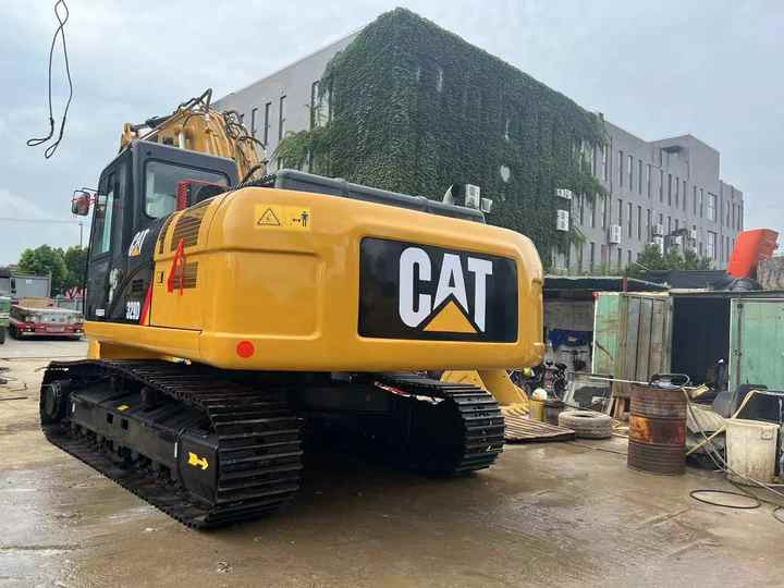 Affordable Caterpillar 329D Crawler Digger Export Ready - Excavator: picture 4 Affordable Caterpillar 329D Crawler Digger Export Ready - Excavator: picture 4