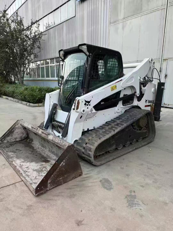 BOBCAT T770 - Skid steer loader: picture 2 BOBCAT T770 - Skid steer loader: picture 2